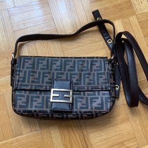 FF baguette bag